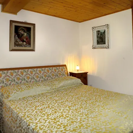 Locazione Turistica Rosetta-1 Apartment *